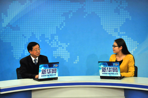 郝振?。? /></p>
</div>
</td>
<td width=