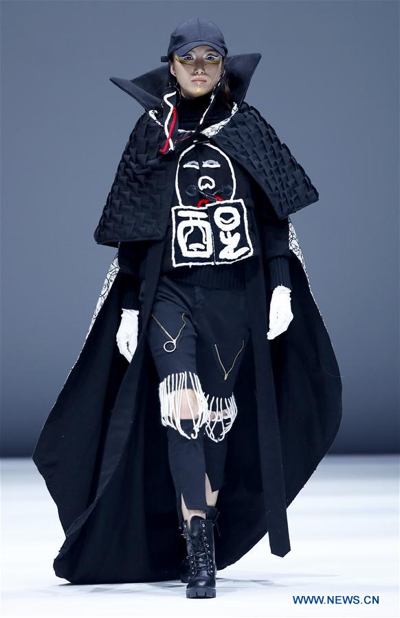 CHINA-BEIJING-GRADUATE FASHION WEEK (CN)