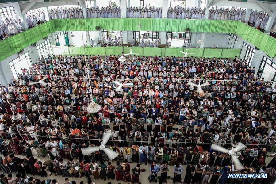 INDONESIA-MEDAN-RAMADAN