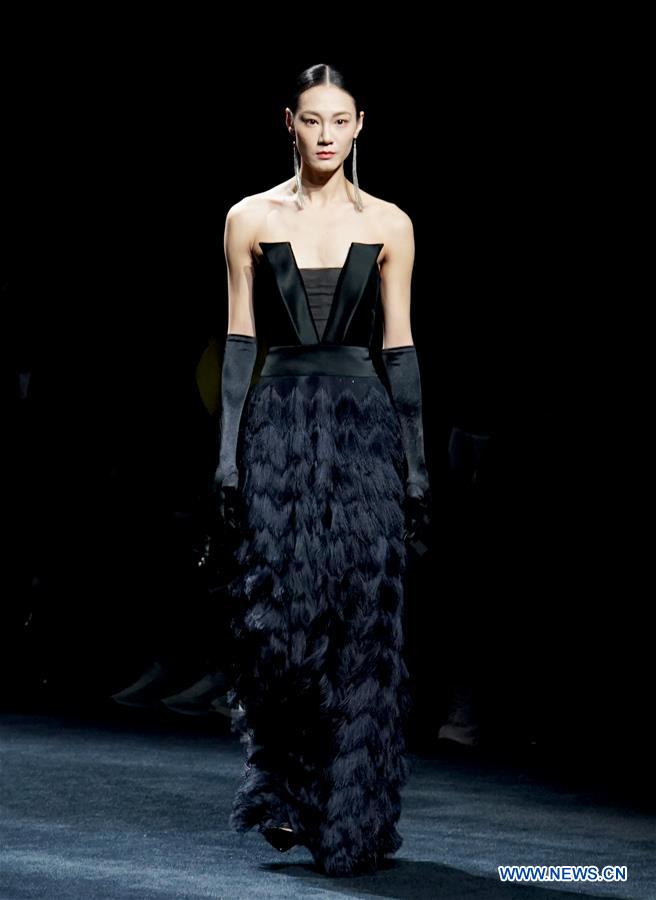 CHINA-BEIJING-FASHION WEEK (CN)