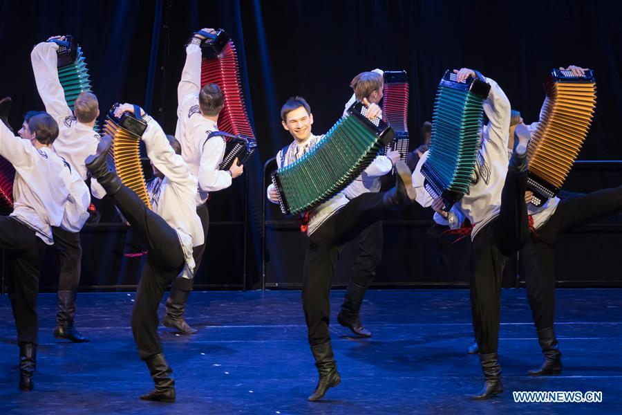 HUNGARY-BUDAPEST-RUSSIAN FOLK DANCE