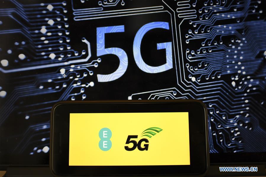 BRITAIN-LONDON-EE NETWORK OPERATOR-5G SERVICE