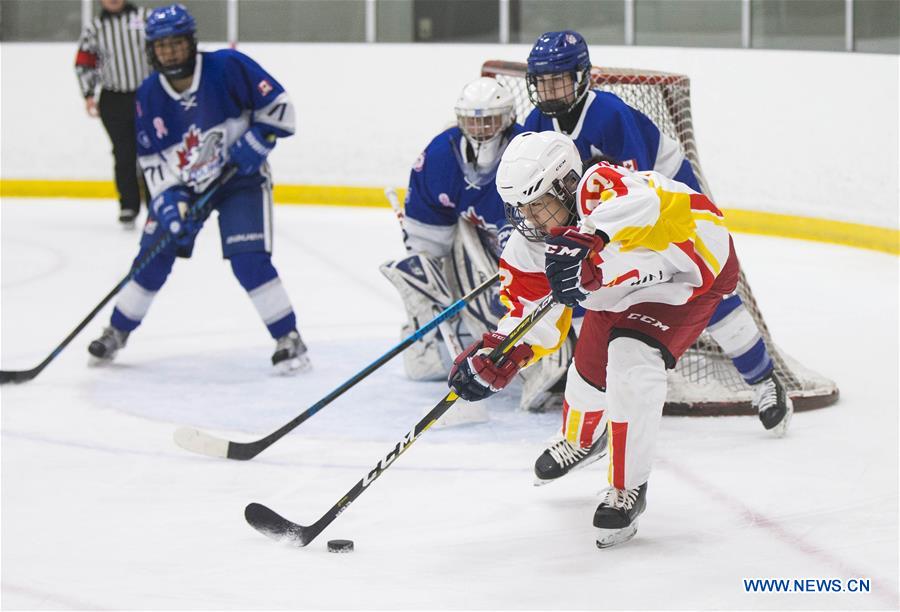 (SP)CANADA-TORONTO-HOCKEY-CHINESE WOMEN'S U18 TEAM-TRAINING MATCH