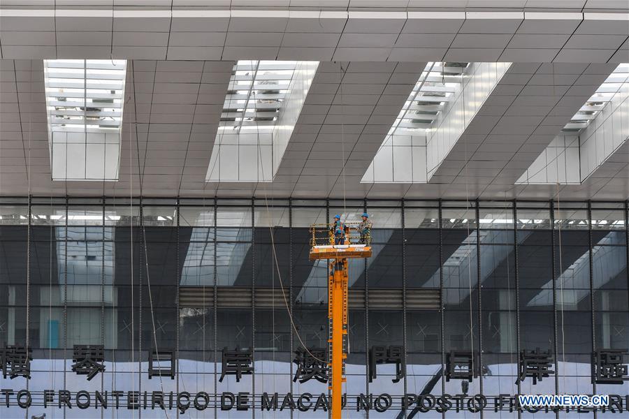 CHINA-MACAO-ZHUHAI-NEW HENGQIN PORT-CUSTOMS-BORDER CROSSING (CN)