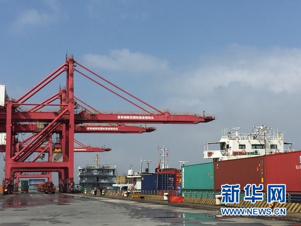 岳陽經(jīng)濟新圖景：通道路、重港口、優(yōu)布局