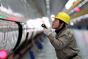 GDP數(shù)據(jù)哪家強(qiáng)：中國(guó)經(jīng)濟(jì)總量超越美國(guó)，算法靠譜嗎？