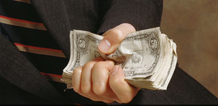 子公司被查中航老總怒了？