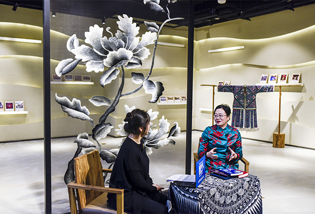 &ldquo;二次創(chuàng)業(yè)，我是鐵了心要改變這一群人的命運&rdquo;