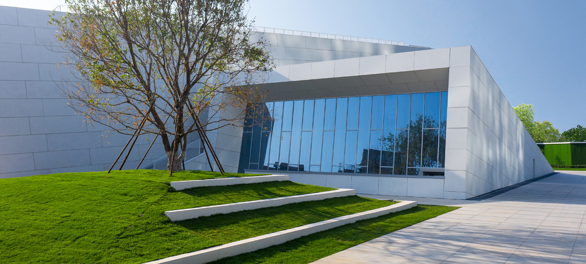 CBD將老的建筑利用，新的建筑營造并存，增加城市活力