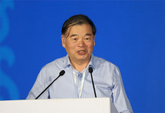 楊學(xué)山：創(chuàng)業(yè)創(chuàng)新要與&ldquo;互聯(lián)網(wǎng)+&rdquo;融合