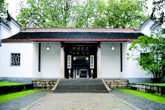 千年岳麓，弦歌不絕