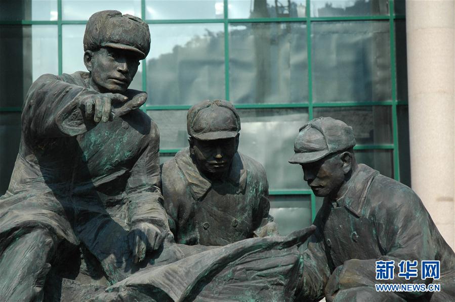 (建軍90周年·90個(gè)第一·圖文互動(dòng))第一次陸海空三軍聯(lián)合作戰(zhàn):一江山島戰(zhàn)役