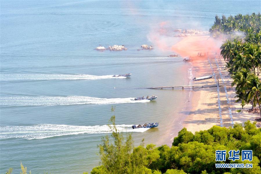 （人民海軍70年&middot;新華全媒頭條&middot;圖文互動）（9）向著深藍(lán)出發(fā)&mdash;&mdash;獻(xiàn)給人民海軍成立70周年