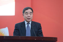 全國人大教科文衛(wèi)委員會主任委員、清華大學(xué)新聞出版學(xué)院院長柳斌杰致辭