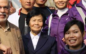 中國科學院院士、歸僑鄭守儀