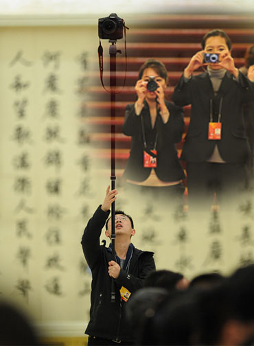 &ldquo;鏡頭中看鏡頭&rdquo;&ldquo;相機(jī)中的戰(zhàn)斗機(jī)&rdquo;