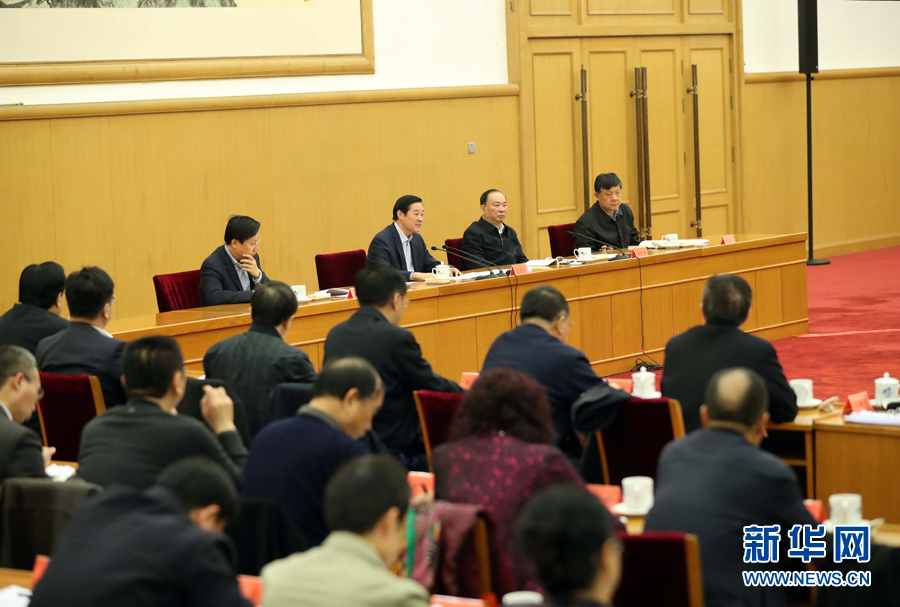 3月23日，治國(guó)理政論壇&ldquo;&lsquo;四個(gè)全面&rsquo;戰(zhàn)略布局系列理論研討會(huì)&rdquo;首場(chǎng)研討會(huì)在北京召開，中共中央政治局委員、中央書記處書記、中宣部部長(zhǎng)劉奇葆出席會(huì)議并講話。新華社記者 劉衛(wèi)兵 攝
