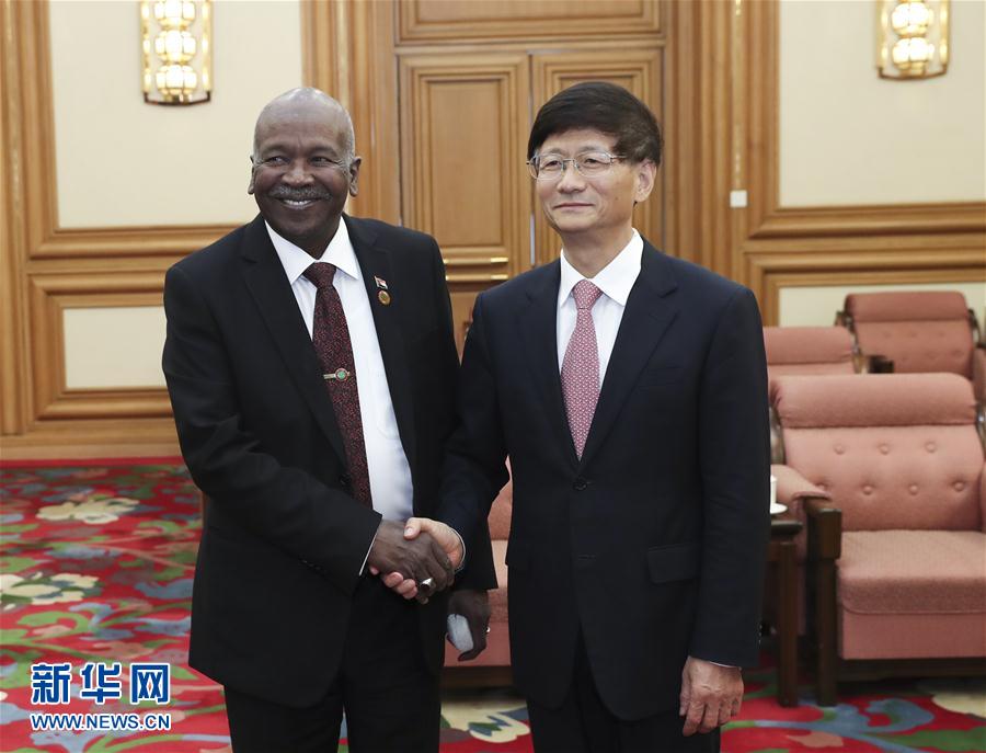 （XHDW）孟建柱會(huì)見(jiàn)蘇丹最高法院院長(zhǎng)海德爾