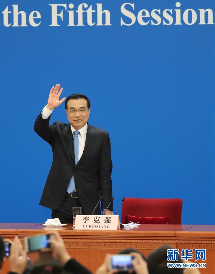 （兩會(huì)&middot;總理記者見(jiàn)面&middot;XHDW）（15）李克強(qiáng)總理與中外記者見(jiàn)面
