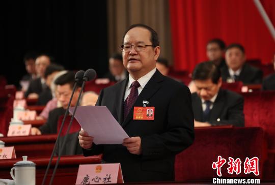 鹿心社當(dāng)選江西省人大常委會(huì)主任劉奇為江西省長(zhǎng)(圖)