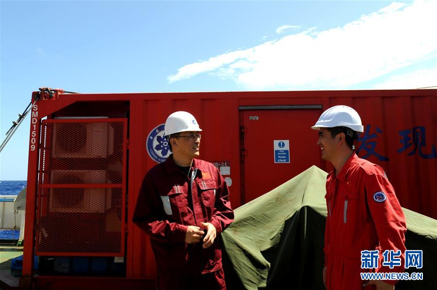 （圖文互動）（1）專訪：海山如此多嬌，然而我們研究太少！&mdash;&mdash;訪&ldquo;科學(xué)&rdquo;號麥哲倫海山科考航次首席科學(xué)家徐奎棟