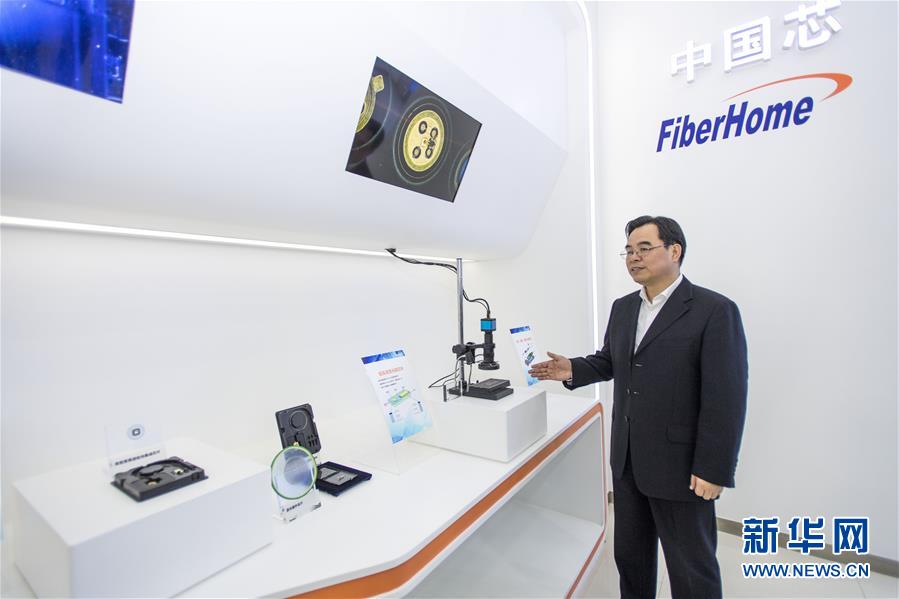 （新華全媒頭條&middot;圖文互動(dòng)）（6）情系人民 心牽創(chuàng)新&mdash;&mdash;習(xí)近平總書(shū)記考察湖北回訪記