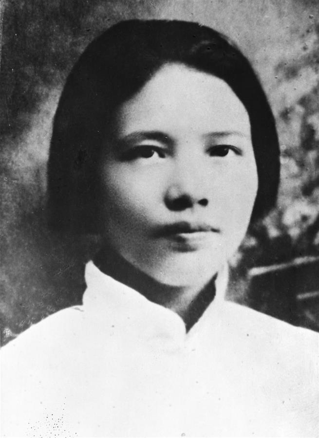 (為了民族復(fù)興·英雄烈士譜·圖文互動(dòng))“模范婦女領(lǐng)袖”——向警予