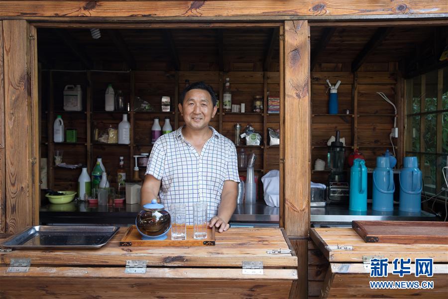 （大江奔流&mdash;&mdash;來(lái)自長(zhǎng)江經(jīng)濟(jì)帶的報(bào)道&middot;圖文互動(dòng)）（2）在這里，做一個(gè)幸福的農(nóng)民