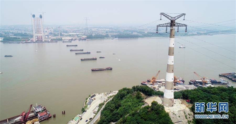 （大江奔流&mdash;&mdash;來自長江經(jīng)濟帶的報道&middot;新華全媒頭條&middot;圖文互動）（3）打造經(jīng)濟高質(zhì)量發(fā)展的強勁引擎&mdash;&mdash;深入推動長江經(jīng)濟帶發(fā)展述評