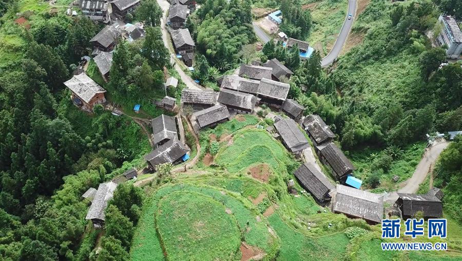 （新華全媒頭條&middot;我們的節(jié)日&middot;中秋&middot;圖文互動(dòng)）（5）明月寄相思 家國(guó)總關(guān)情&mdash;&mdash;詩詞引出的中秋故事