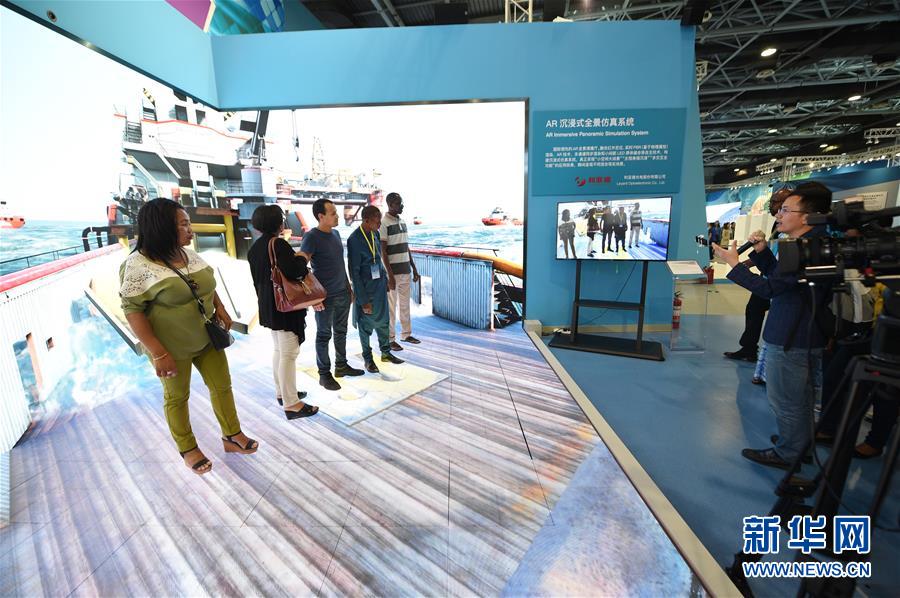 （新華全媒頭條&middot;圖文互動(dòng)）（8）奔跑吧，中關(guān)村！&mdash;&mdash;寫在習(xí)近平總書記率領(lǐng)中央政治局到中關(guān)村集體學(xué)習(xí)5周年之際