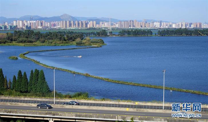 (百城百縣百企調(diào)研行·圖文互動)(1)搭起連接南亞東南亞的七彩之橋——昆明加快建設(shè)區(qū)域性國際中心城市