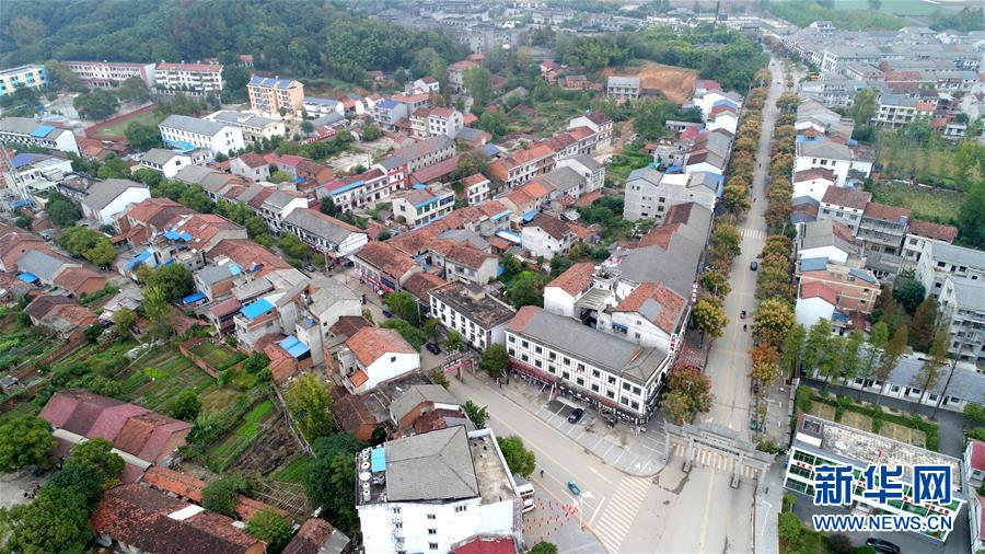 （新華全媒頭條&middot;圖文互動(dòng)）（5）跨越40年的民心見證