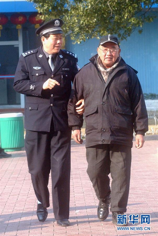 （改革先鋒風采&middot;圖文互動）（3）邱娥國：串百家門，認百家人，知百家情，辦百家事 