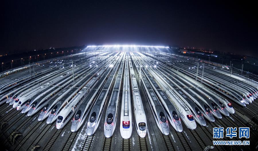 （新華全媒頭條&middot;奮進(jìn)新時代&middot;迎接兩會特別報道&middot;圖文互動）（7）新征程，向著偉大夢想前進(jìn)&mdash;&mdash;從黨的十九大到2018年全國兩會