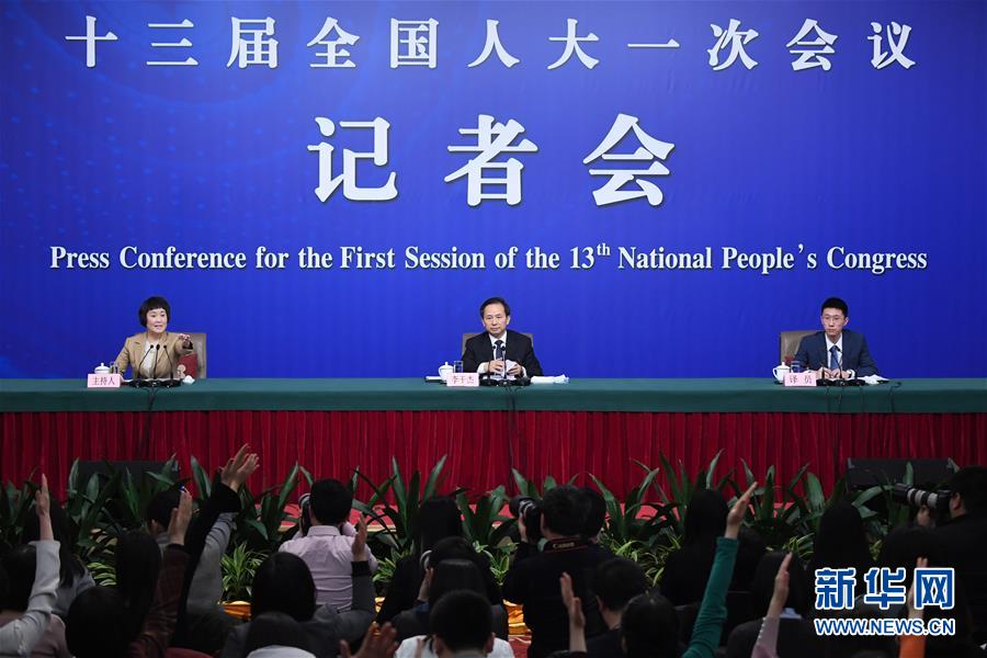 （兩會&middot;XHDW）（1）李干杰就&ldquo;打好污染防治攻堅(jiān)戰(zhàn)&rdquo;答記者問