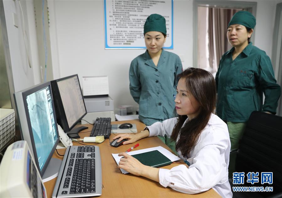 （兩會&middot;基層代表履職故事）（5）全國人大代表李潞：承載生命囑托 堅守醫(yī)生職責(zé)