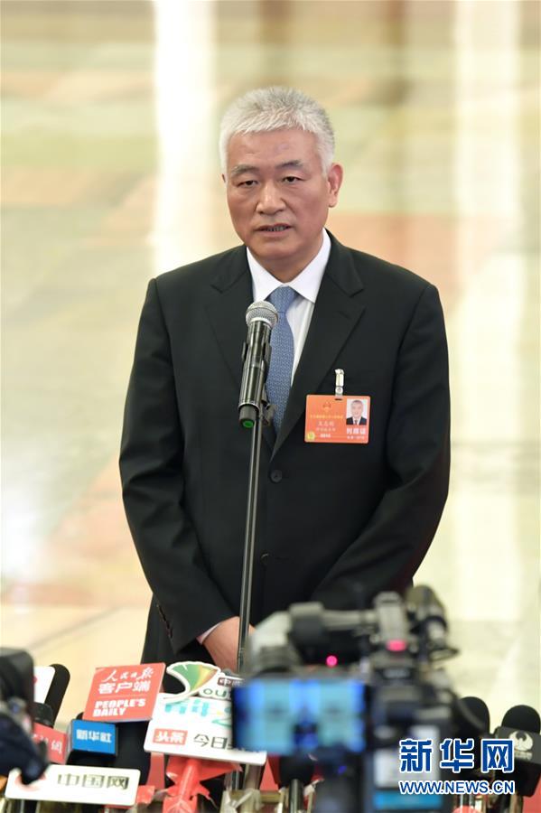 （兩會(huì)&middot;XHDW）（11）采訪部長(zhǎng)