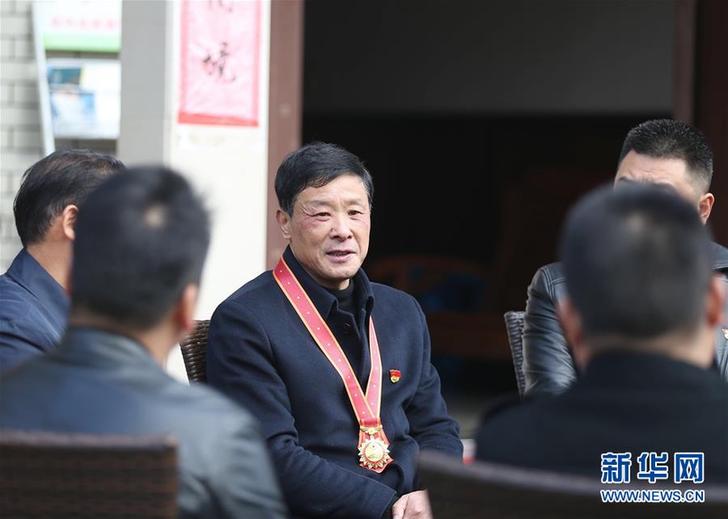 (改革先鋒風(fēng)采·圖文互動(dòng))(2)鮑新民:“綠水青山就是金山銀山”理念的踐行者