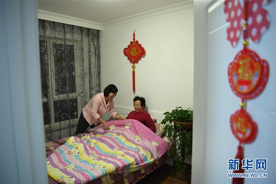 （新華全媒頭條&middot;圖文互動）（4）&ldquo;英雄之妻&rdquo;，為愛堅守19年