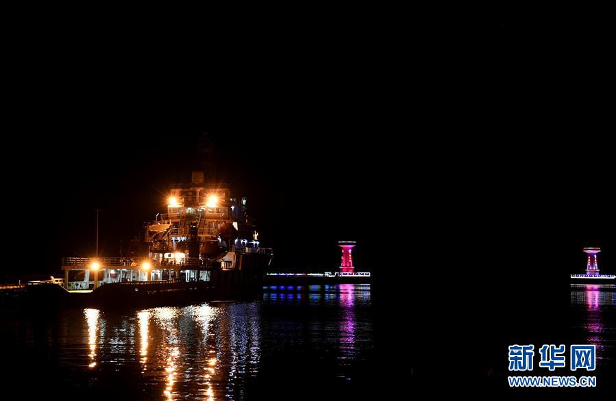 （新春走基層&middot;圖文互動(dòng)）（5）&ldquo;南海救115&rdquo;輪的新年值守