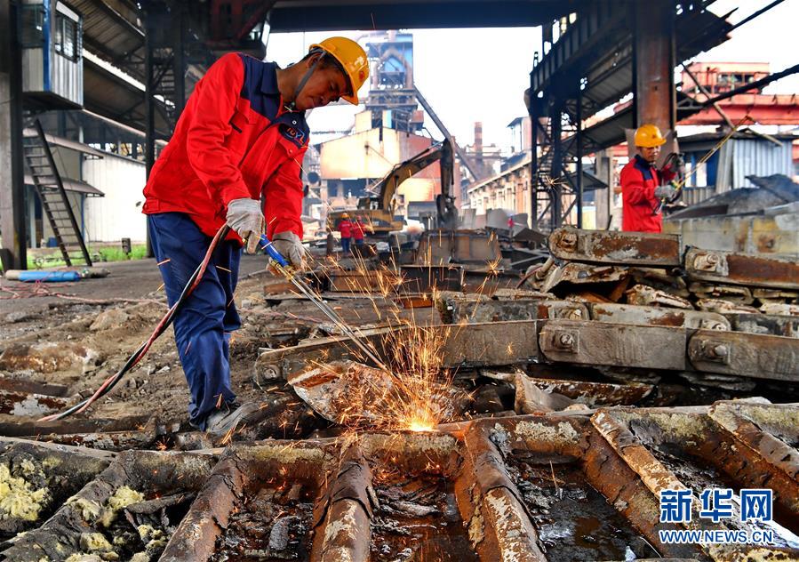 （新華全媒頭條&middot;迎接兩會(huì)&middot;經(jīng)濟(jì)特稿&middot;圖文互動(dòng)）（2）堅(jiān)定信心 搶抓機(jī)遇勇爭先&mdash;&mdash;迎接全國兩會(huì)中國經(jīng)濟(jì)系列述評(píng)之一