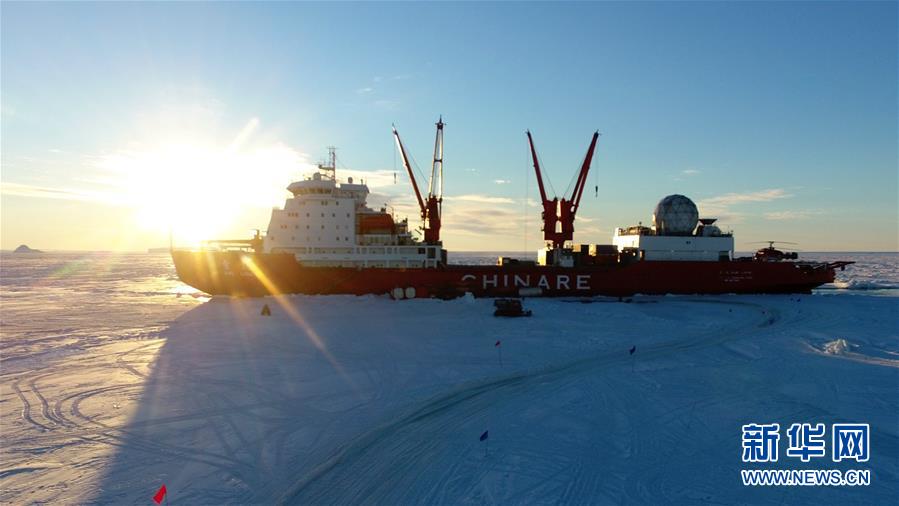 （第35次南極科考&middot;圖文互動）（3）冰山雪海探南極&mdash;&mdash;&ldquo;雪龍&rdquo;號第35次南極科考航行記