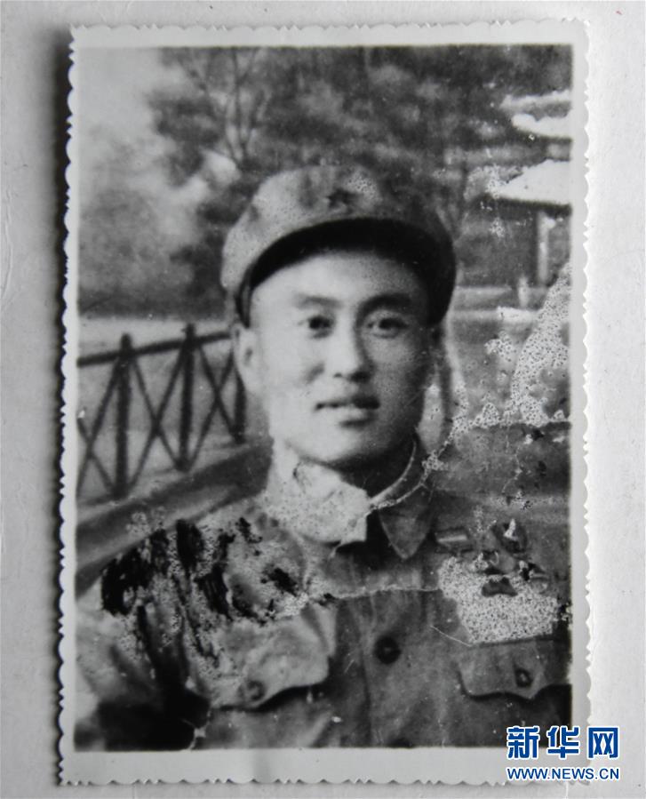 （新華全媒頭條&middot;圖文互動(dòng)）（2）英雄無言&mdash;&mdash;95歲老黨員張富清的本色人生