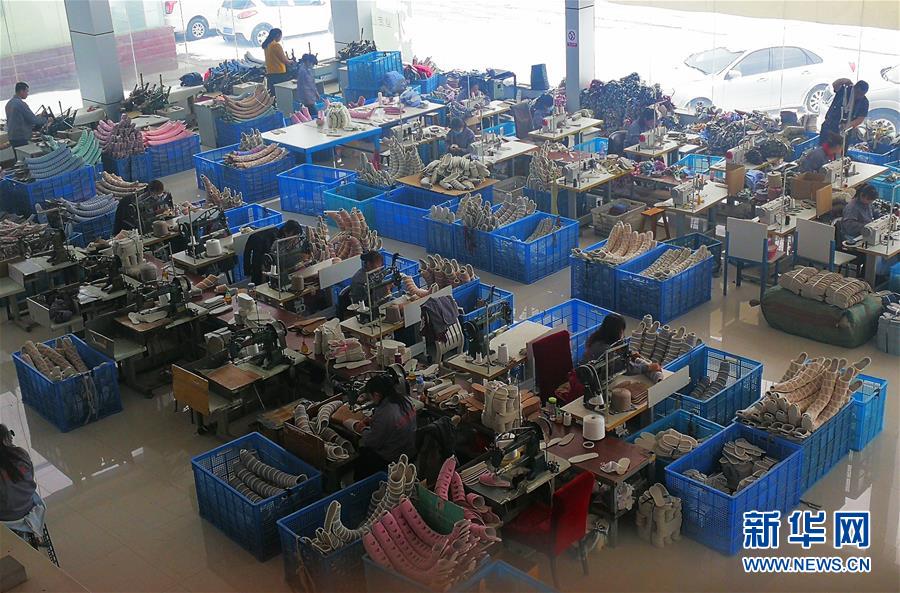 （脫貧攻堅(jiān)&middot;圖文互動(dòng)）（4）抓心勁兒，增后勁兒&mdash;&mdash;內(nèi)蒙古產(chǎn)業(yè)扶貧見(jiàn)聞