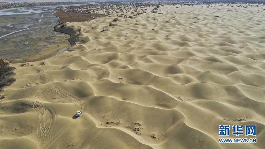 （新華全媒頭條&middot;圖文互動(dòng)）（1）一步千年，&ldquo;最后的沙漠部落&rdquo;遷入新家園