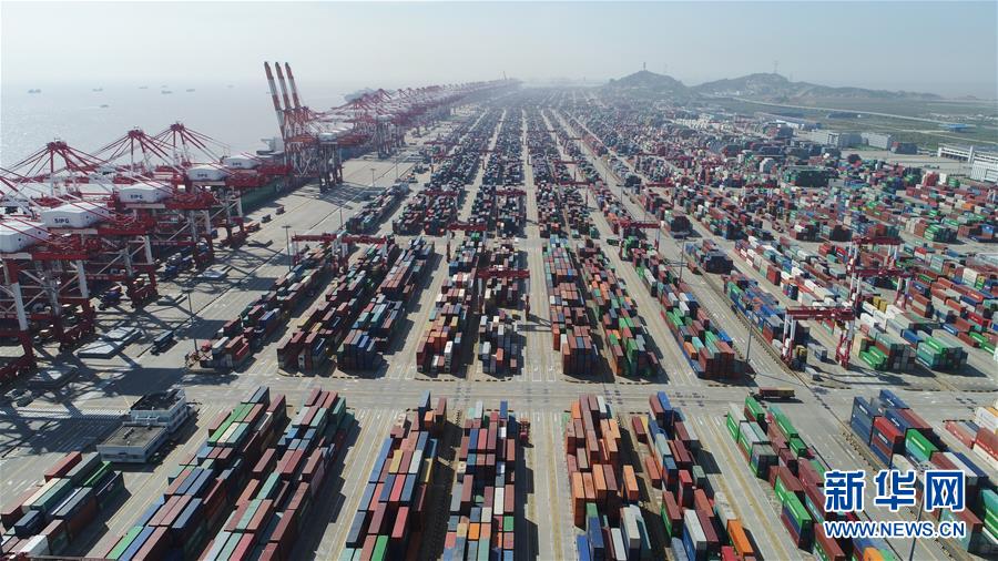 （新華全媒頭條&middot;壯麗70年 奮斗新時代&mdash;&mdash;推動高質量發(fā)展調研行&middot;圖文互動）（8）百尺竿頭再登攀&mdash;&mdash;高質量發(fā)展的&ldquo;上海答卷&rdquo;