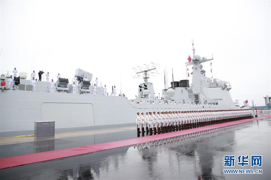 （新華全媒頭條&middot;人民海軍70年&middot;圖文互動(dòng)）（2）奏響新時(shí)代海上和平樂章&mdash;&mdash;人民海軍成立70周年海上閱兵活動(dòng)紀(jì)實(shí)