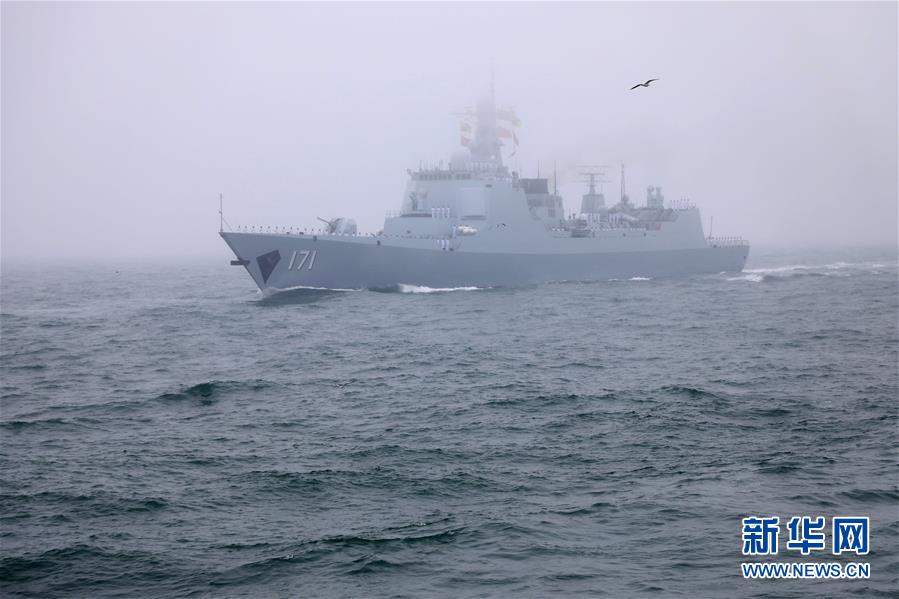 （新華全媒頭條&middot;人民海軍70年&middot;圖文互動(dòng)）（7）奏響新時(shí)代海上和平樂章&mdash;&mdash;人民海軍成立70周年海上閱兵活動(dòng)紀(jì)實(shí)