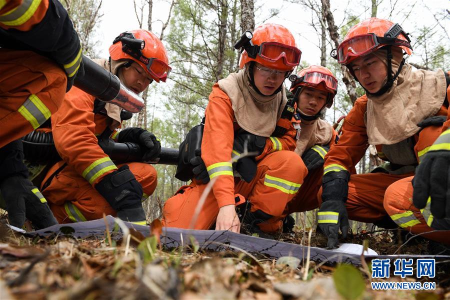 (壯麗70年·奮斗新時代·圖文互動)(10)林海孤島唱響冰與火之歌——記內(nèi)蒙古森林消防總隊(duì)大興安嶺支隊(duì)奇乾中隊(duì)